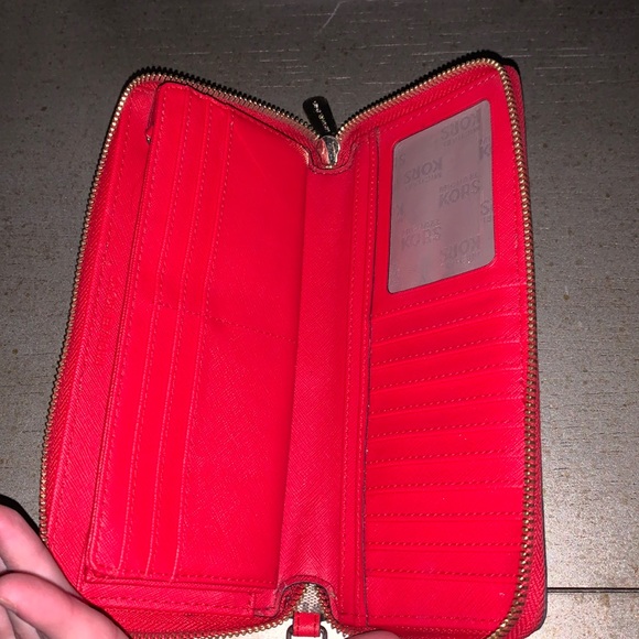 michael kors wallet for women | red and tan all over print - Picture 4 of 4